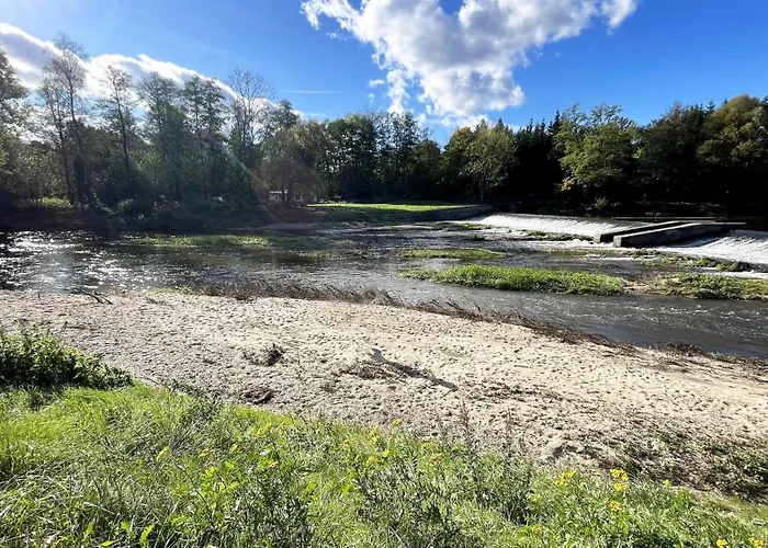 Chata Vlastejovice 假日公园