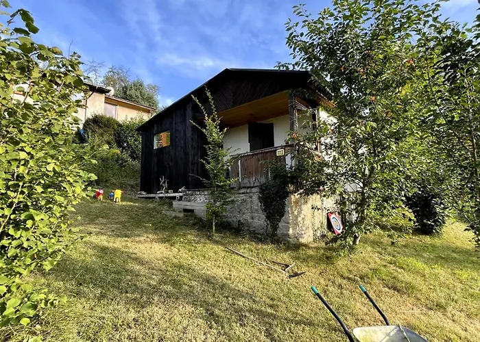 Kompleks wypoczynkowy Chata Vlastejovice *